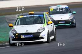 Simon Freeman (GBR) Pitbull Racing Renault Clio Cup