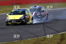 Simon Freeman (GBR) Pitbull Racing Renault Clio Cup