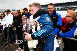 Ben Colburn (GBR) Westbourne Motorsport Renault Clio Cup and Ronan Pearson (GBR) Westbourne Motorsport with Hillnic Homes Renault Clio Cup