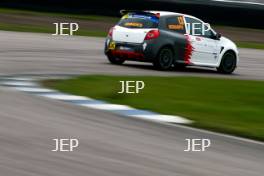 Darren Geeraerts (GBR) Westbourne Motorsport Renault Clio Cup