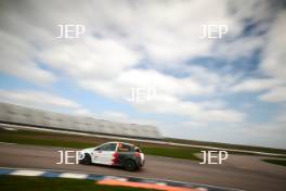 Darren Geeraerts (GBR) Westbourne Motorsport Renault Clio Cup