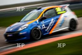 Finlay Robinson (GBR) Westbourne Motorsport Renault Clio Cup