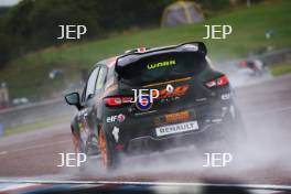 Luke Warr - Specialised Motorsport - Clio Cup