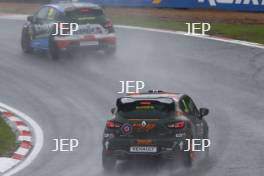 Luke Warr - Specialised Motorsport - Clio Cup