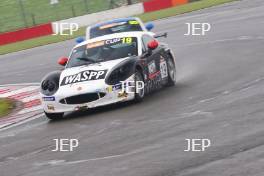 Tom Golding - Ginetta G40