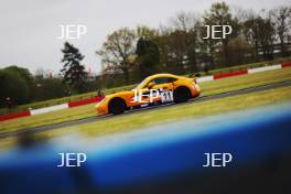 Connor Grady - Xentek Motorsport Ginetta G40