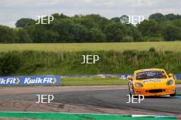 Connor Grady â€“ Xentek Motorsport Ginetta G40 GT5