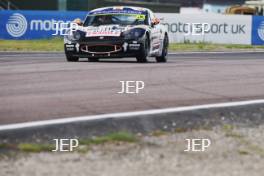 Chris White â€“ Raceway Motorsport Ginetta G40 GT5