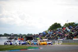 Ginetta GT5 Race 2 Start