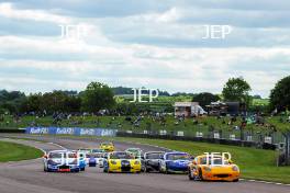 Ginetta GT5 Race 1 Start