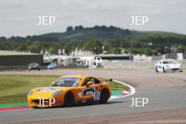 Connor Grady â€“ Xentek Motorsport Ginetta G40 GT5