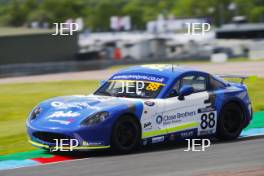 Mikey Doble â€“ Xentek Motorsport Ginetta G40 GT5