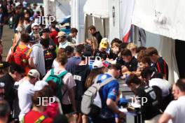 F4 autograph session knockhill