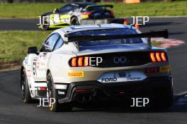 #61 Erik Evans / Marco Signoretti - Academy Motorsport Ltd Ford Mustang GT4 2024