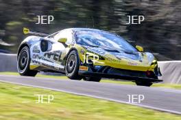 #90 Jack Brown / Zac Meakin - Optimum Motorsport McLaren Artura GT4