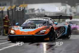 #27 Mark Radcliffe / Tom Gamble - Optimum Motorsport McLaren 720S GT3 Evo