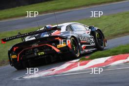 #63 Rob Collard / Ricky Collard - Barwell Motorsport Lamborghini Huracan GT3 Evo