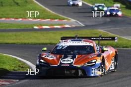 #67 Simon Orange / Tom Roche - Orange Racing by JMH McLaren 720S GT3 Evo