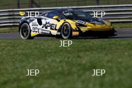 #90 Jack Brown / Zac Meakin - Optimum Motorsport McLaren Artura GT4