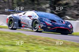 #63 Rob Collard / Ricky Collard - Barwell Motorsport Lamborghini Huracan GT3 Evo