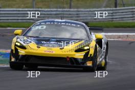 #90 Jack Brown / Zac Meakin - Optimum Motorsport McLaren Artura GT4