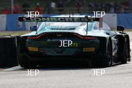 #87 Giacomo Petrobelli / Jonny Adam â€“ Blackthorn Aston Martin Vantage AMR GT3