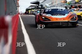 #27 Mark Radcliffe / Tom Gamble - Optimum Motorsport McLaren 720S GT3 Evo