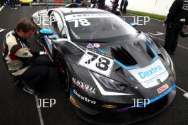 #78 Alex Martin / Sandy Mitchell - Barwell Motorsport Lamborghini Huracan GT3 Evo