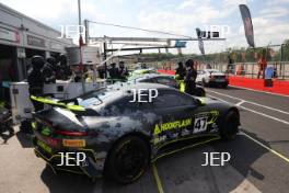 #47 Marc Warren / William Orton - Forsetti Motorsport Aston Martin Vantage AMR GT4