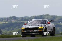 #61 Erik Evans / Marco Signoretti - Academy Motorsport Ltd Ford Mustang GT4 2024