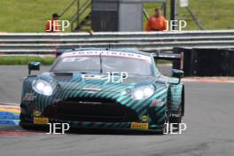 #87 Giacomo Petrobelli / Jonny Adam â€“ Blackthorn Aston Martin Vantage AMR GT3