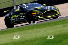 #47 Marc Warren / William Orton - Forsetti Motorsport Aston Martin Vantage AMR GT4