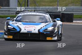 #2 Chris Buncombe / Alex Buncombe - Team RJN McLaren 720S GT3 Evo