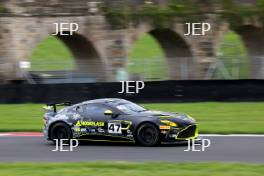 #47 Marc Warren / William Orton - Forsetti Motorsport Aston Martin Vantage AMR GT4