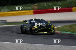 #47 Marc Warren / William Orton - Forsetti Motorsport Aston Martin Vantage AMR GT4