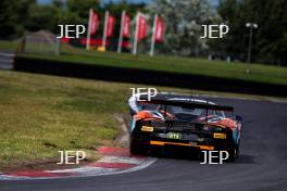 #27 Mark Radcliffe / Tom Gamble - Optimum Motorsport McLaren 720S GT3 Evo