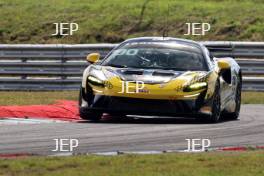 #90 Jack Brown / Zac Meakin - Optimum Motorsport McLaren Artura GT4