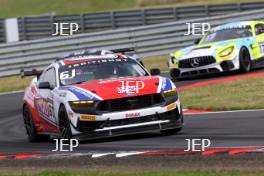 #61 Erik Evans / Marco Signoretti - Academy Motorsport Ltd Ford Mustang GT4 2024