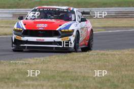 #61 Erik Evans / Marco Signoretti - Academy Motorsport Ltd Ford Mustang GT4 2024