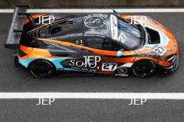 #27 Mark Radcliffe / Tom Gamble - Optimum Motorsport McLaren 720S GT3 Evo