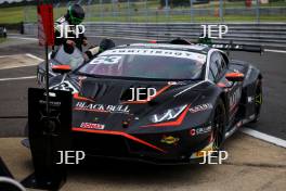 #63 Rob Collard / Ricky Collard - Barwell Motorsport Lamborghini Huracan GT3 Evo