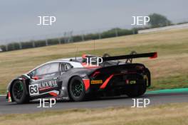 #63 Rob Collard / Ricky Collard - Barwell Motorsport Lamborghini Huracan GT3 Evo