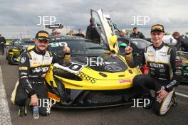 #90 Jack Brown / Zac Meakin - Optimum Motorsport McLaren Artura GT4