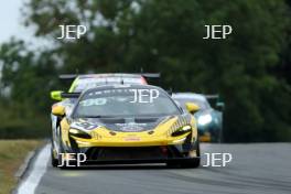 #90 Jack Brown / Zac Meakin - Optimum Motorsport McLaren Artura GT4