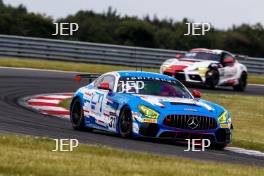 #31 Charles Dawson / Seb Morris - Team Parker Racing Mercedes-AMG GT4