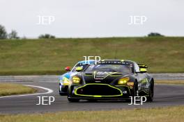 #47 Marc Warren / William Orton - Forsetti Motorsport Aston Martin Vantage AMR GT4