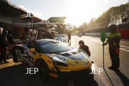 #90 Jack Brown / Zac Meakin - Optimum Motorsport McLaren Artura GT4 