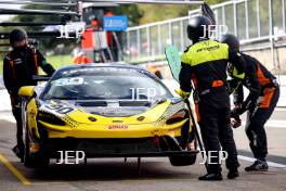 #90 Jack Brown / Zac Meakin - Optimum Motorsport McLaren Artura GT4 