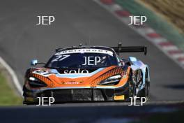 #27 Mark Radcliffe / Tom Gamble - Optimum Motorsport McLaren 720S GT3 Evo 