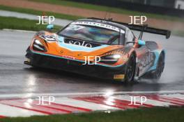 #27 Mark Radcliffe / Tom Gamble - Optimum Motorsport McLaren 720S GT3 Evo